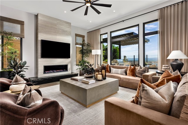 MLS #OC25263056 image #9