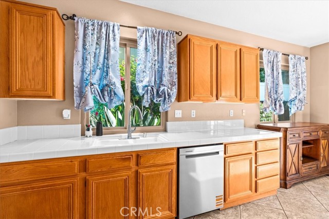 MLS #OC25263070 image #12