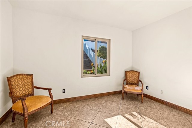 MLS #OC25263070 image #18