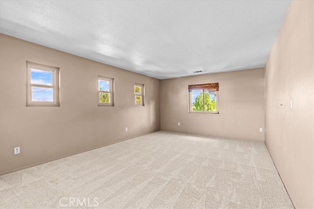 MLS #OC25263070 image #32