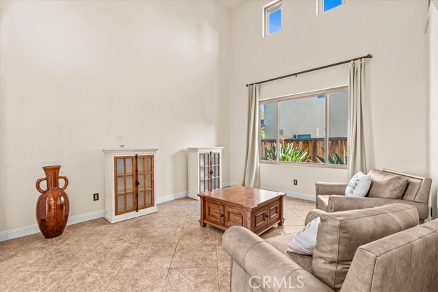 MLS #OC25263070 image #6