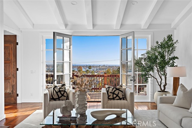 MLS #OC25263093 image #15