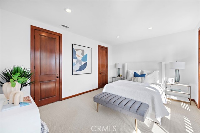 MLS #OC25263093 image #31