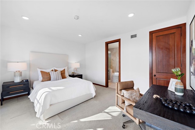 MLS #OC25263093 image #33