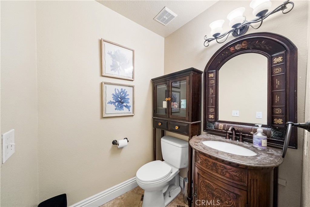 MLS #OC25263106 image #15