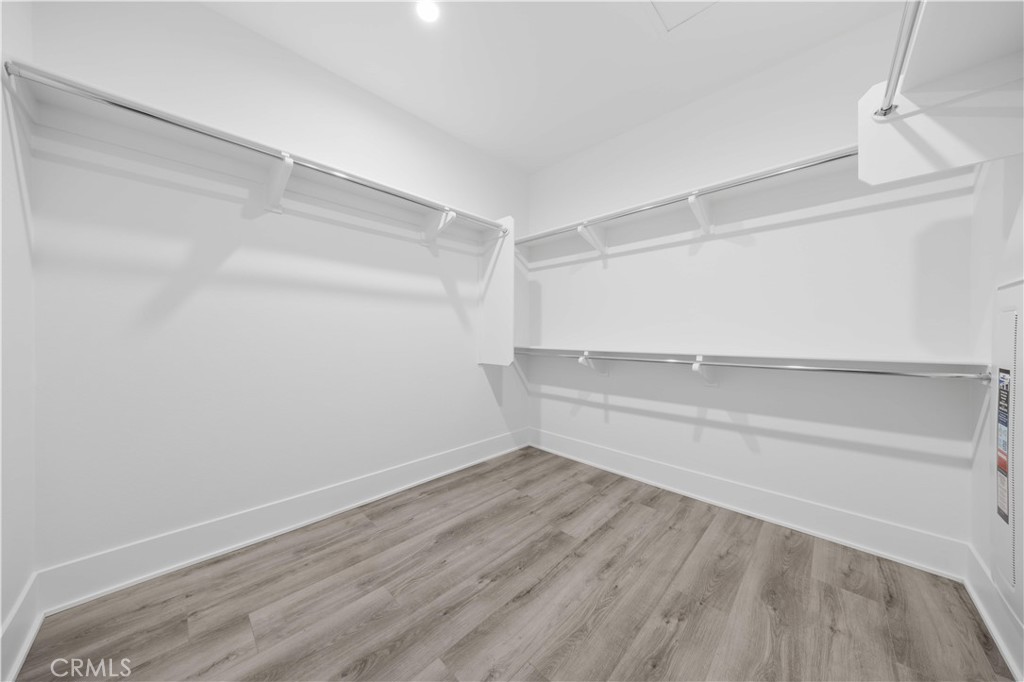 MLS #OC25156044 image #17