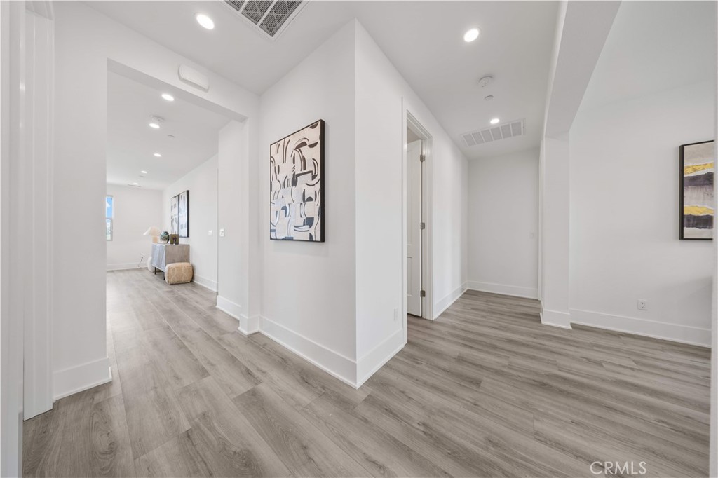 MLS #OC25156044 image #19