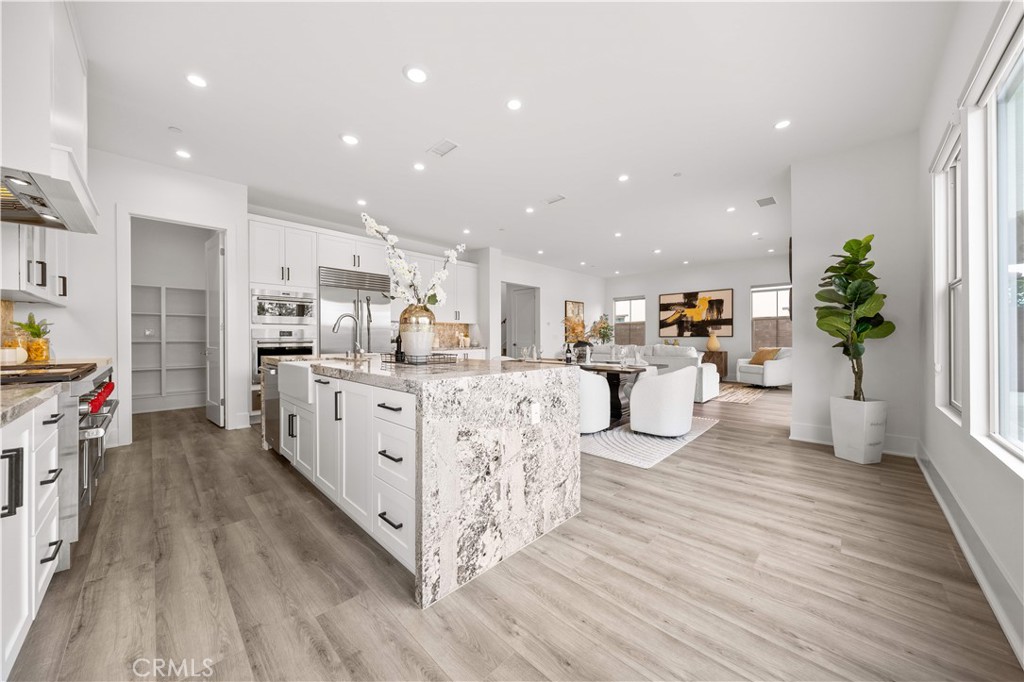 MLS #OC25156044 image #3