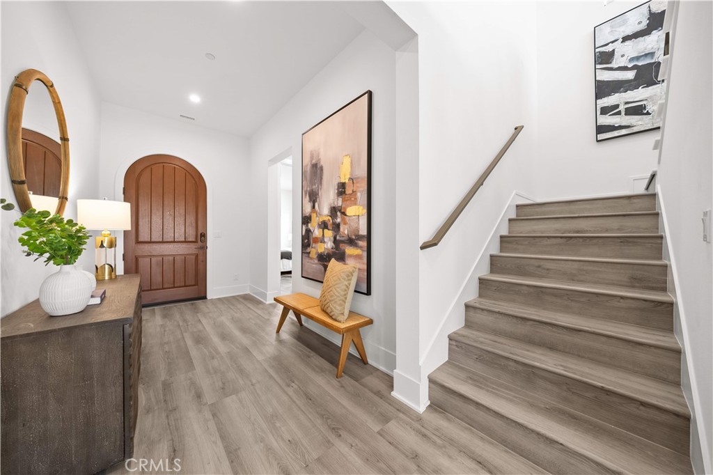 MLS #OC25156044 image #8