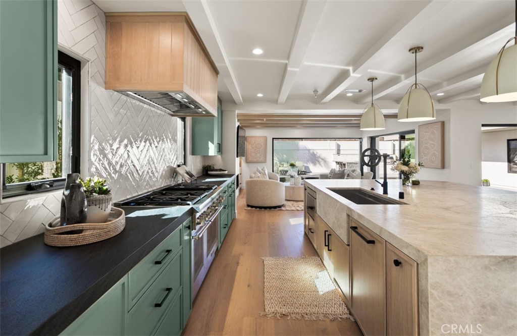 MLS #OC25263131 image #13