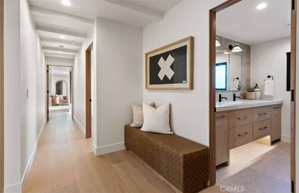 MLS #OC25263131 image #36