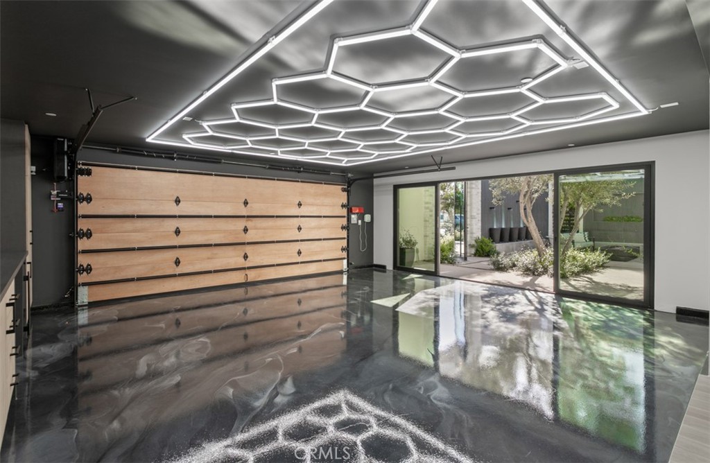 MLS #OC25263131 image #43