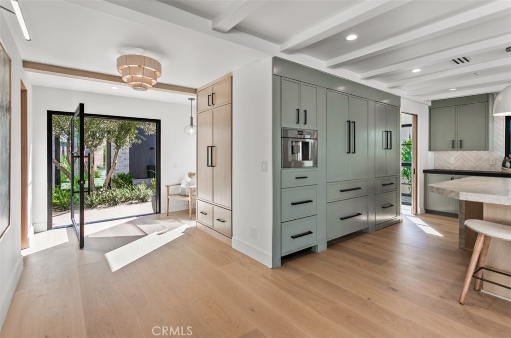 MLS #OC25263131 image #6