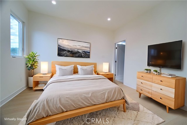 MLS #OC25263163 image #8