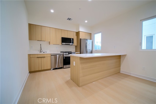 MLS #OC25263164 image #3