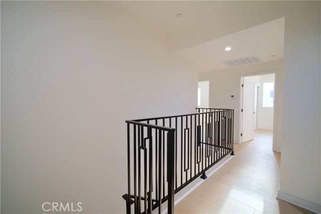 MLS #OC25263164 image #6