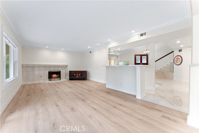 MLS #OC25263167 image #3