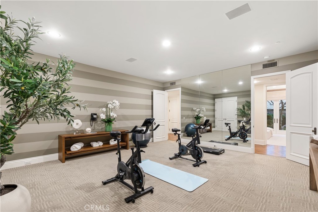 MLS #OC25263171 image #24