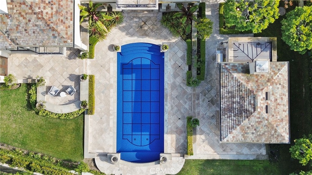 MLS #OC25263171 image #32