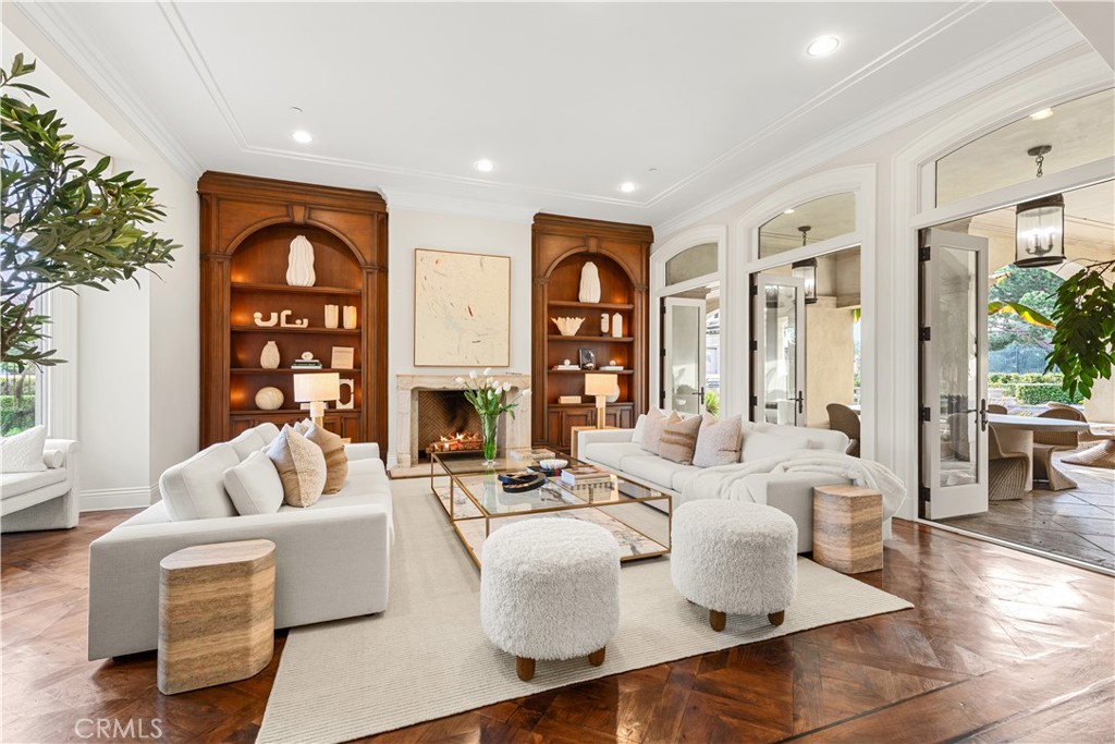 MLS #OC25263171 image #5