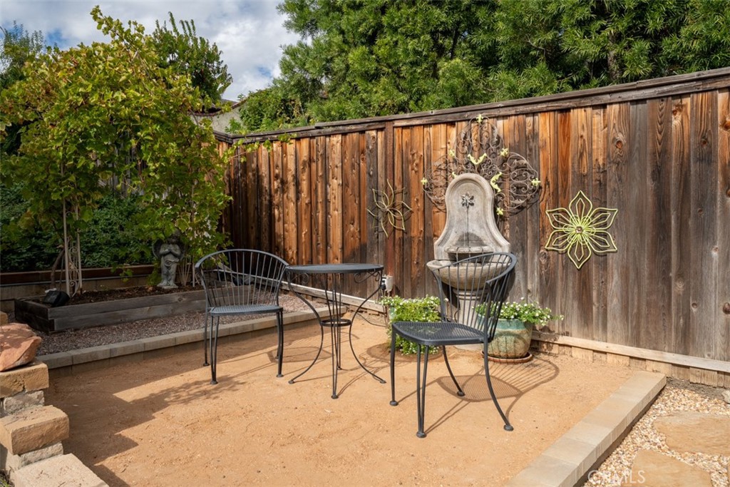 MLS #OC25263174 image #23