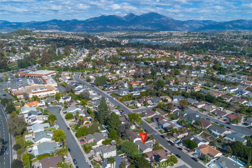 MLS #OC25263174 image #31