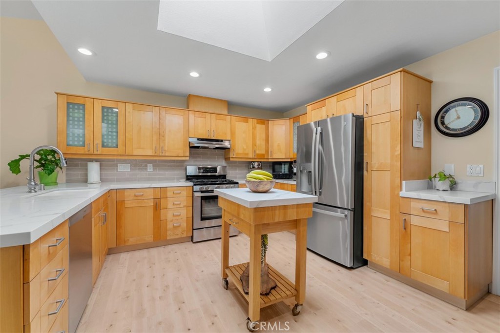 MLS #OC25263174 image #6