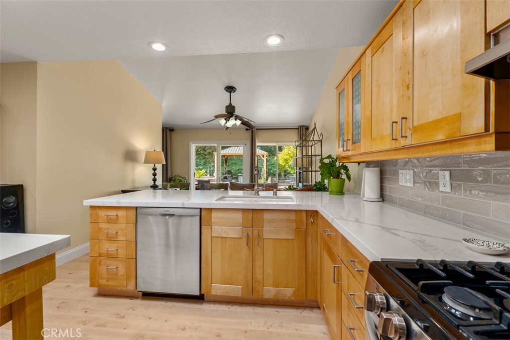 MLS #OC25263174 image #8