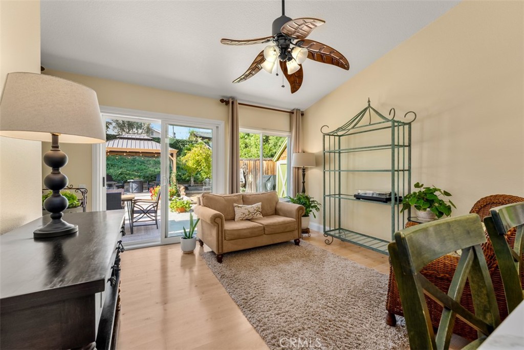 MLS #OC25263174 image #9