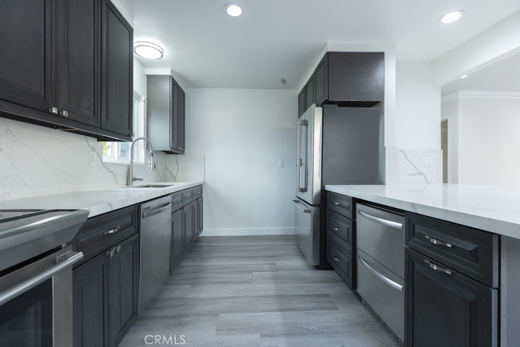 MLS #OC25263182 image #4