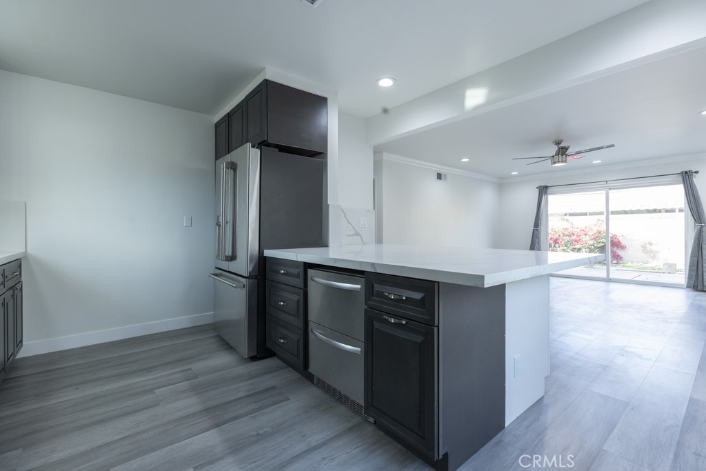 MLS #OC25263182 image #5