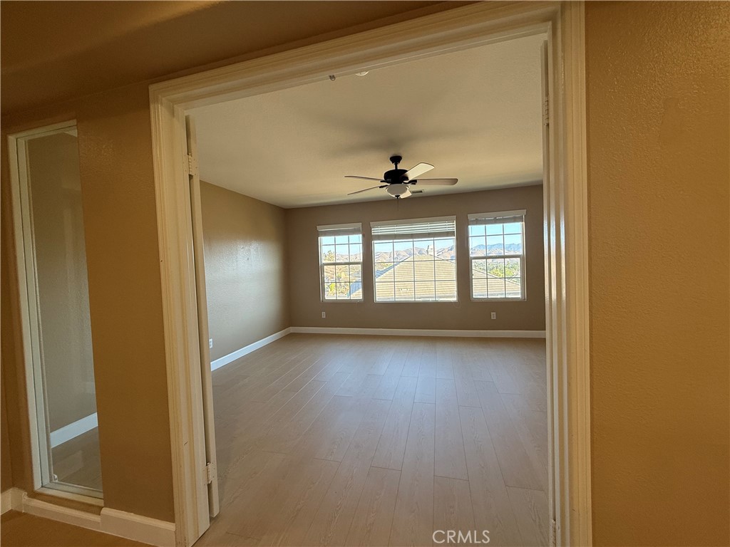 MLS #OC25263184 image #17