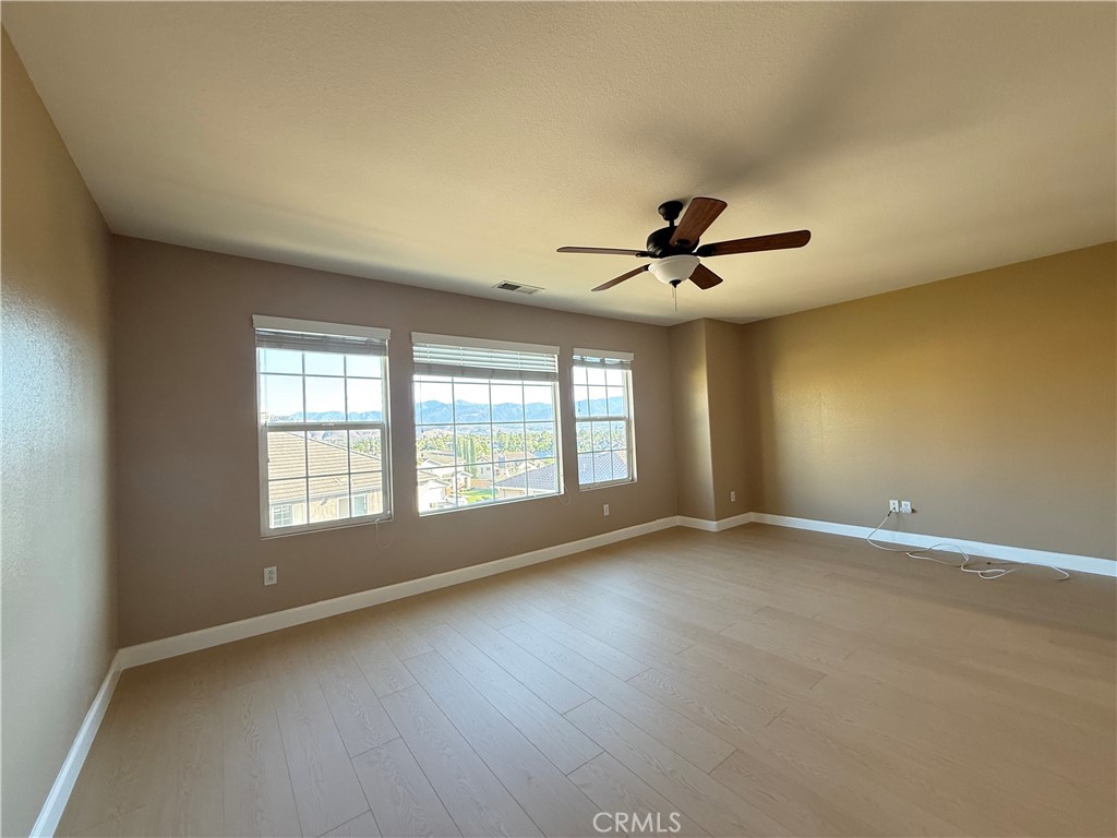 MLS #OC25263184 image #18