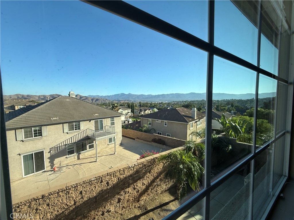 MLS #OC25263184 image #19