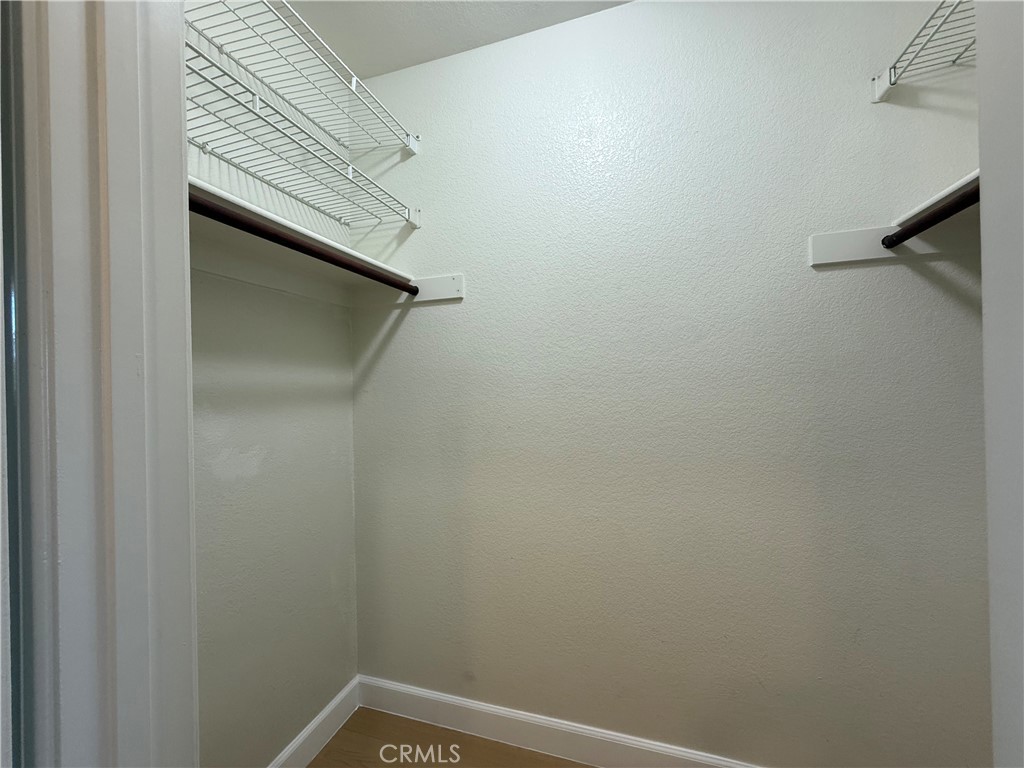 MLS #OC25263184 image #23