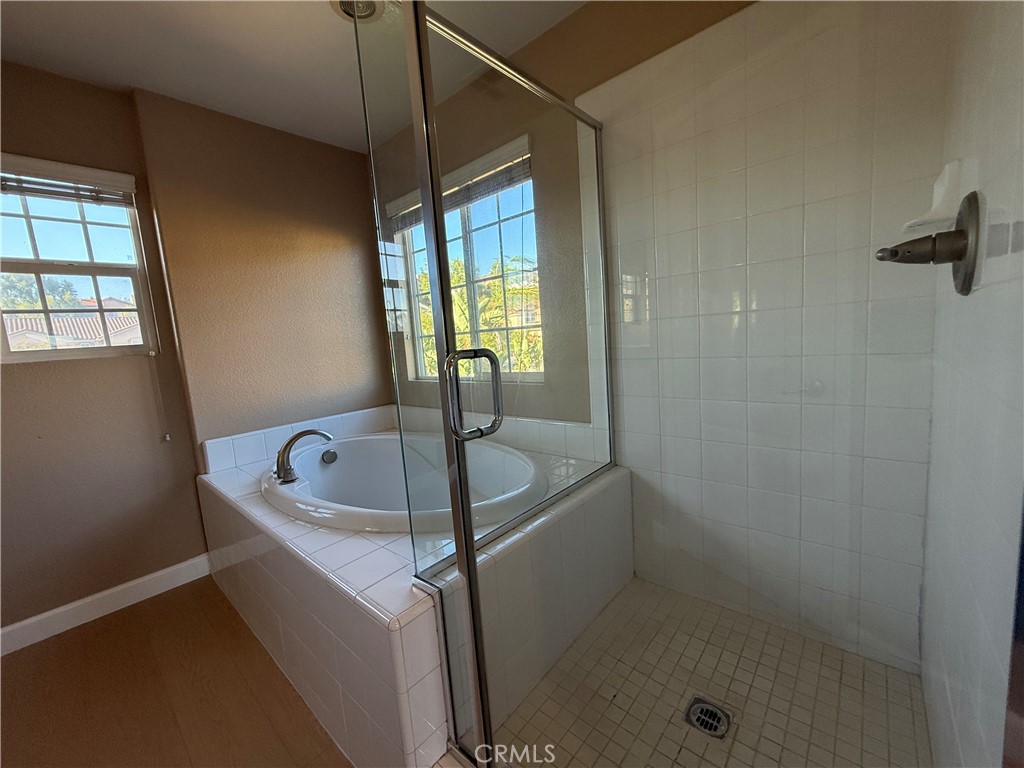 MLS #OC25263184 image #26