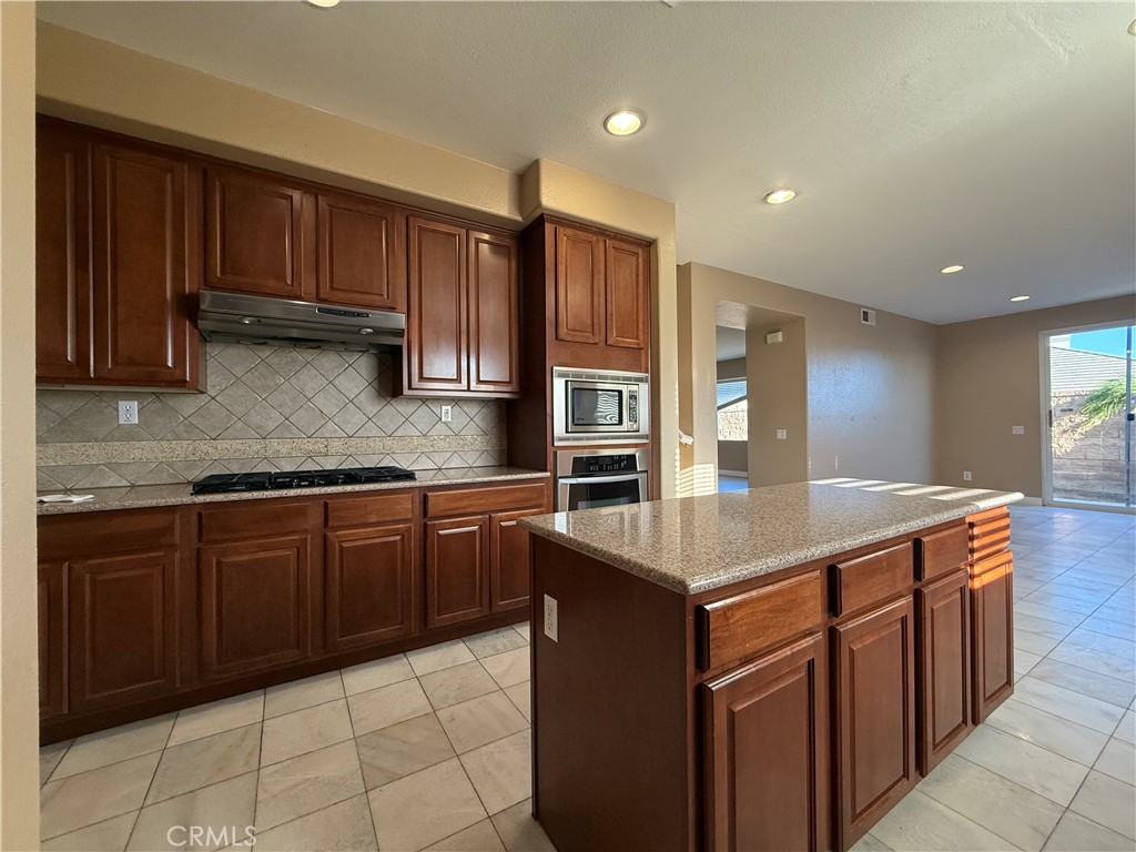 MLS #OC25263184 image #7