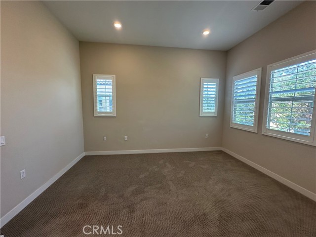 MLS #OC25263195 image #15