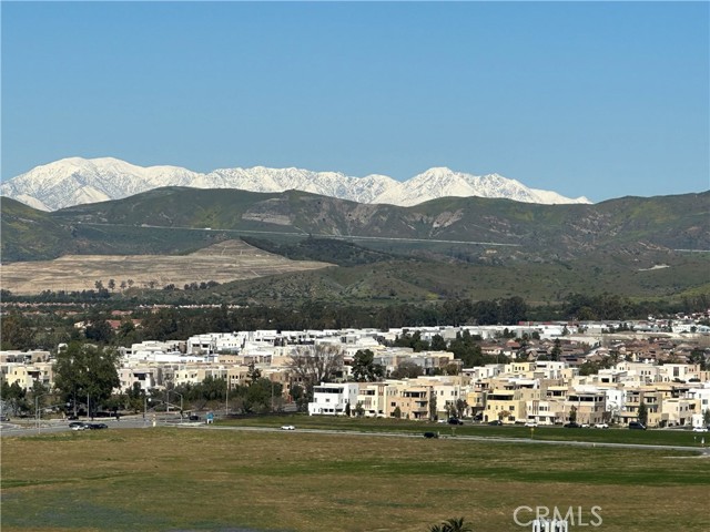 MLS #OC25263195 image #57