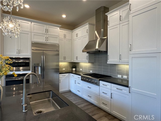 MLS #OC25263195 image #6