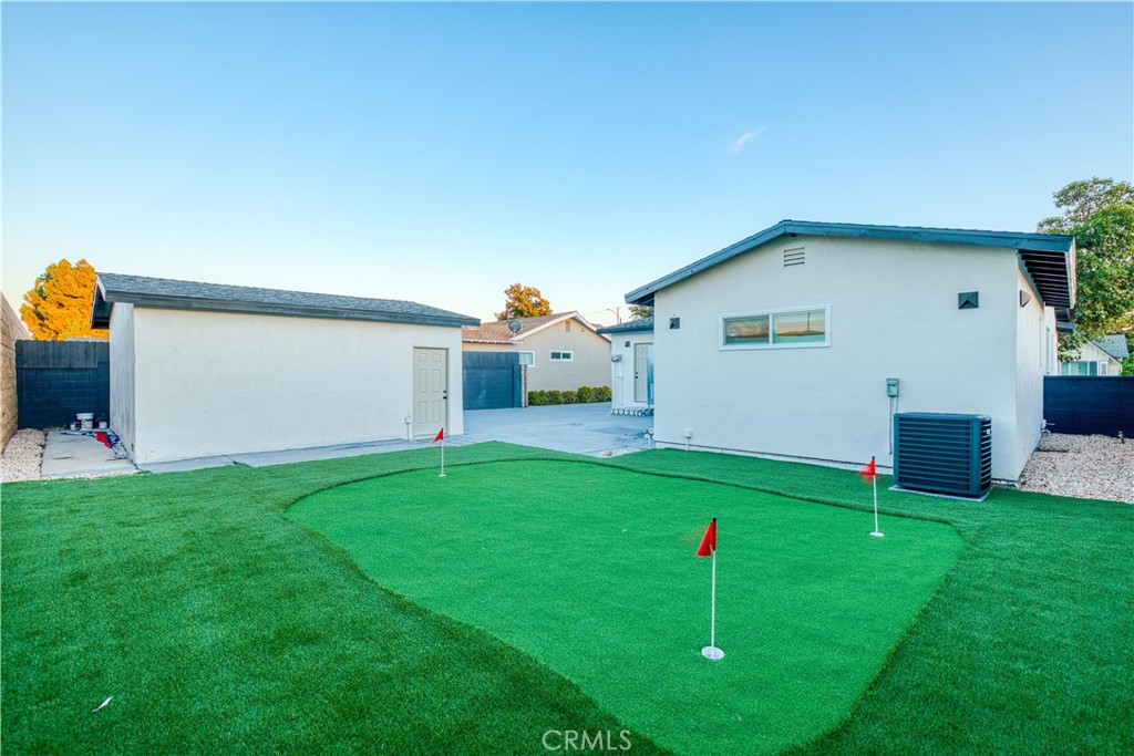 MLS #OC25263206 image #31