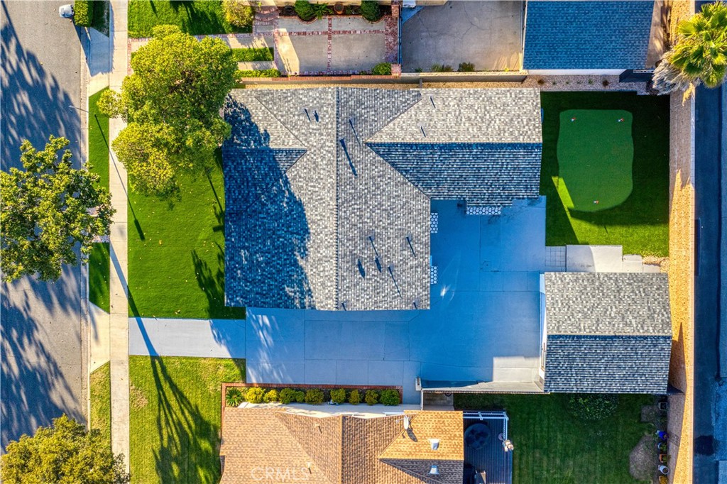 MLS #OC25263206 image #36