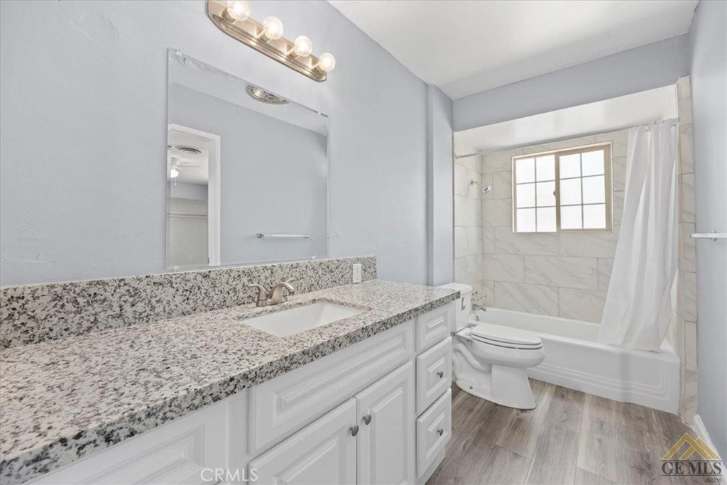 MLS #OC25263234 image #9