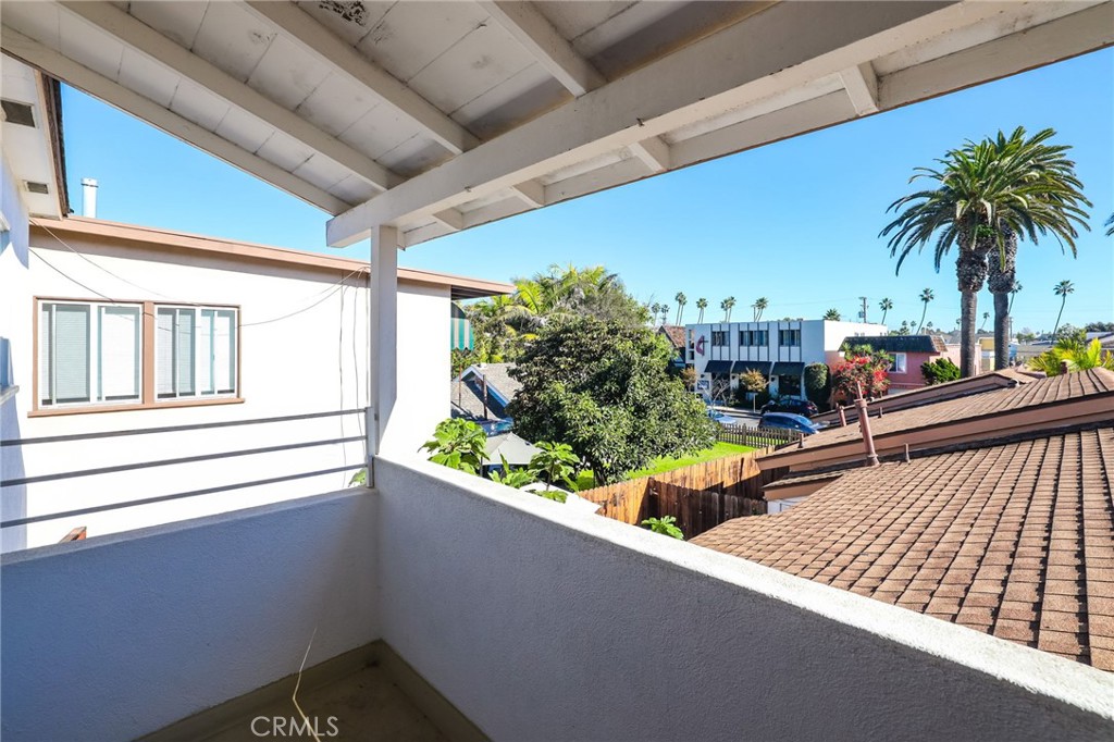 MLS #OC25263248 image #9