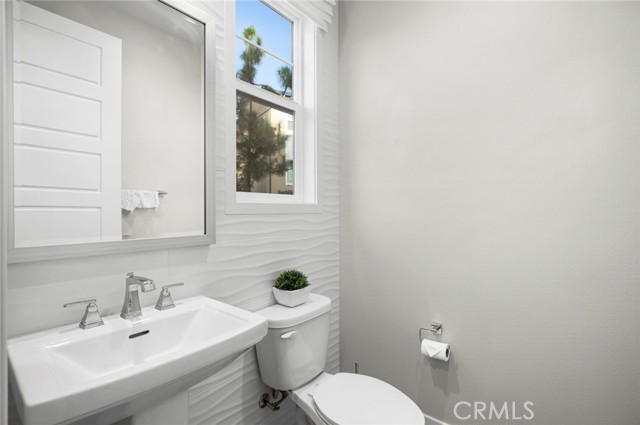 MLS #OC25263266 image #16