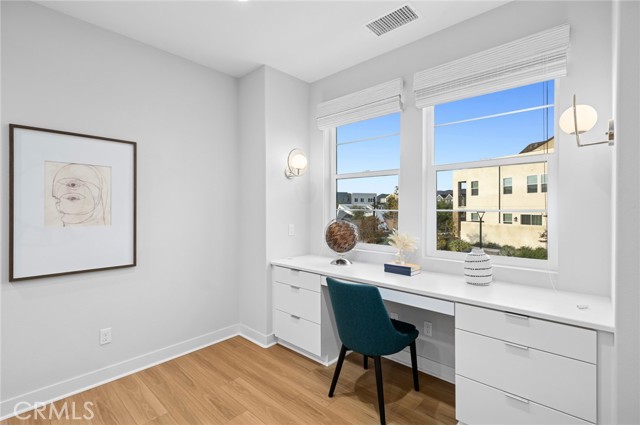 MLS #OC25263266 image #18