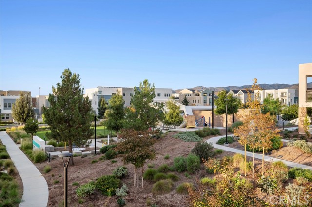 MLS #OC25263266 image #22