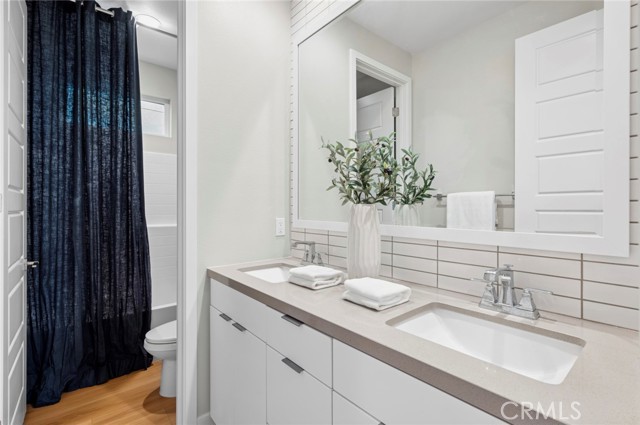 MLS #OC25263266 image #28