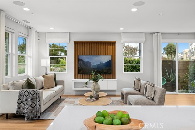 MLS #OC25263266 image #3