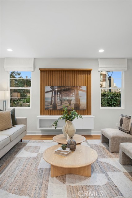 MLS #OC25263266 image #4